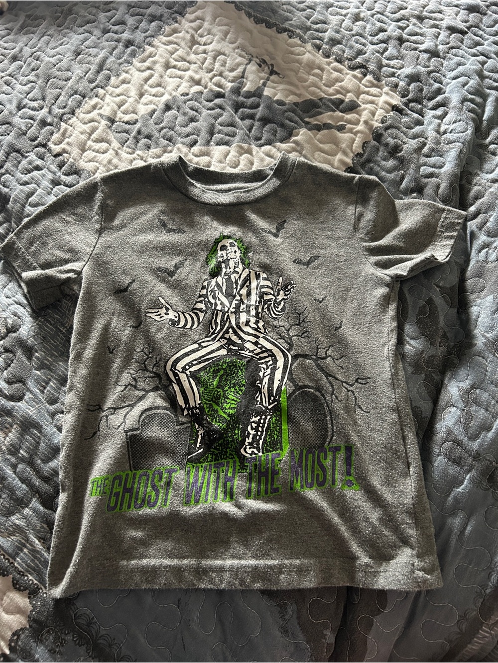 Warner Bros. Gray Beetlejuice Graphic Tee with Green Accents